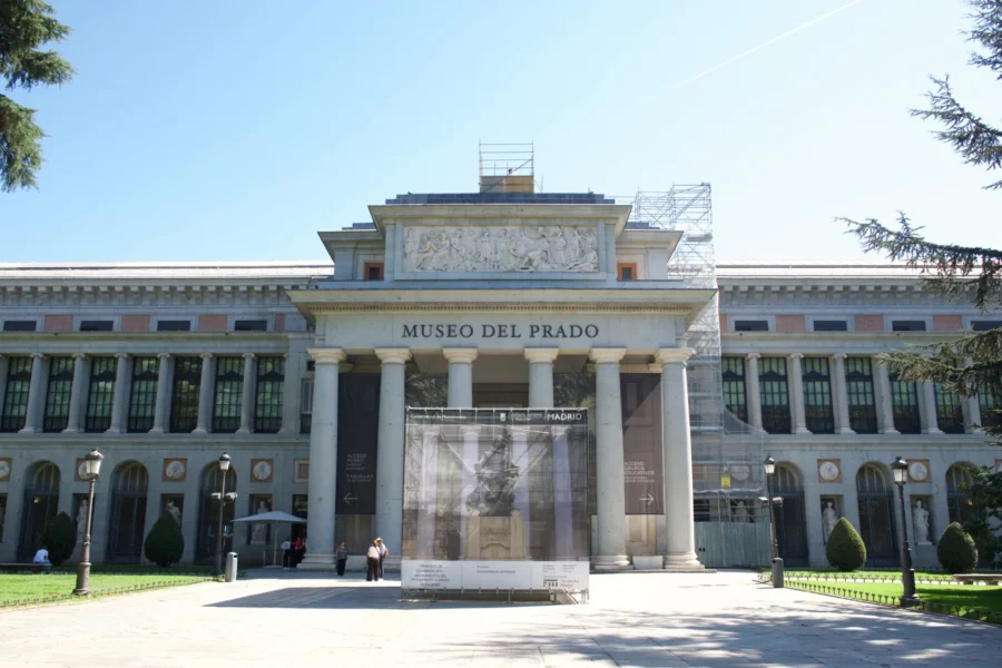 Spanish architecture enters the renovation decade: the building of 2030 starts today