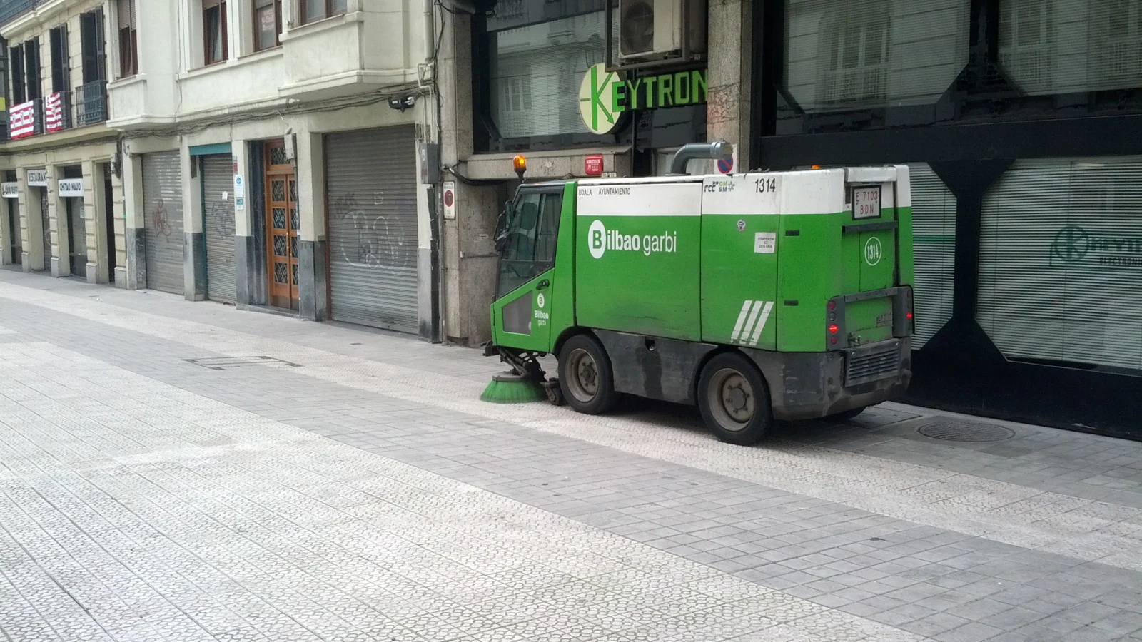 Pedestrian urban space illustrating sustainable mobility